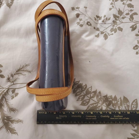 Louis Vuitton Biscayne Bay PM - Picture 4 of 11